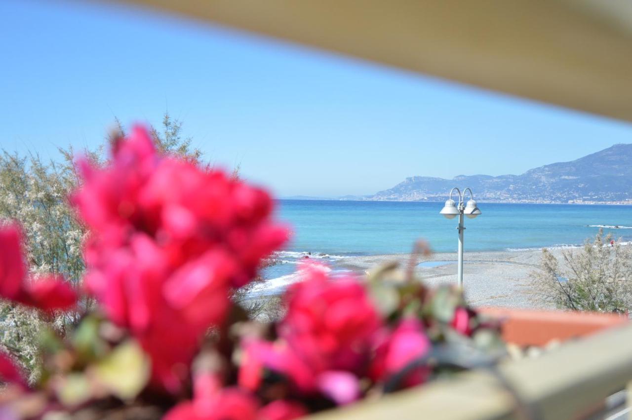 Hotel Piccolo Paradiso Bordighera Exterior photo
